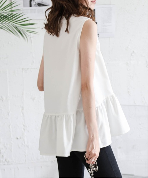 AMELY（エミリー）の「ノースリーブペプラムトップス（Tシャツ/カットソー・レディース・ブラック/ホワイト・フリー）」の6枚目の写真