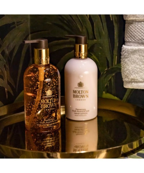 MOLTON BROWN(モルトンブラウン)の「ウード・アコード&ゴールド ハンドウォッシュ 300ml|モルトンブラウン MOLTON BROWN(ハンドソープ・メンズ・アンバリー・FREE)」の6枚目の写真