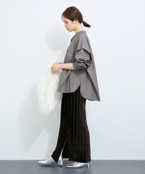 LE CERCLE par rope'（ルセルクルパーロペ）の「タックバンドカラーシャツ（シャツ/ブラウス・レディース・ブルー系その他5/ホワイト/ブラウン系その他3・FREE）」の15枚目の写真