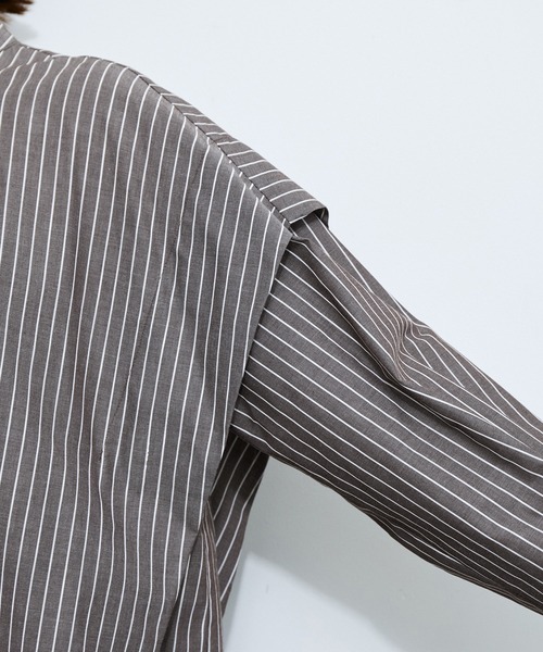 LE CERCLE par rope'（ルセルクルパーロペ）の「タックバンドカラーシャツ（シャツ/ブラウス・レディース・ブルー系その他5/ホワイト/ブラウン系その他3・FREE）」の9枚目の写真