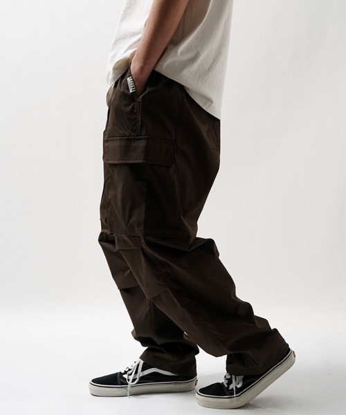 Laufer(ロイファー)の「【Laufer】ナチュラルストレッチ カーゴパンツ / Natural stretch cargo pants(カーゴパンツ・メンズ・グレイッシュベージュ/ブラック/アイボリー/ブラウン/カーキ・L/M)」の1枚目の写真