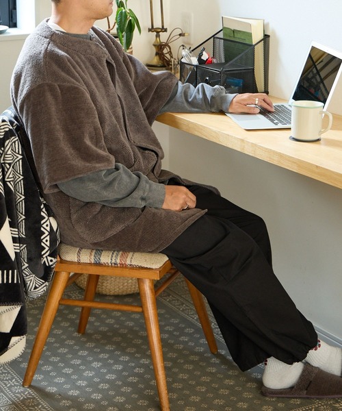 BAYFLOW（ベイフロー）の「[ユニセックスで着用OK]BF無地半袖ブランケット（ブランケット・レディース・アイボリー/グレー/ベージュ・0）」の2枚目の写真