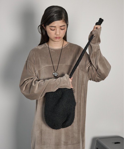 THE YOn（ザヨン）の「2WAYポーチ変形ニットキャップ（ニットキャップ/ビーニー・レディース・アイボリー/ブラック/マルチ・FREE）」の9枚目の写真