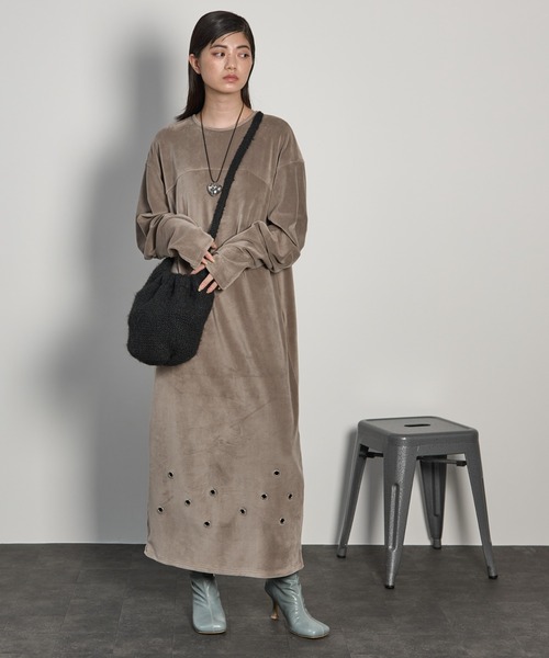 THE YOn（ザヨン）の「2WAYポーチ変形ニットキャップ（ニットキャップ/ビーニー・レディース・アイボリー/ブラック/マルチ・FREE）」の12枚目の写真