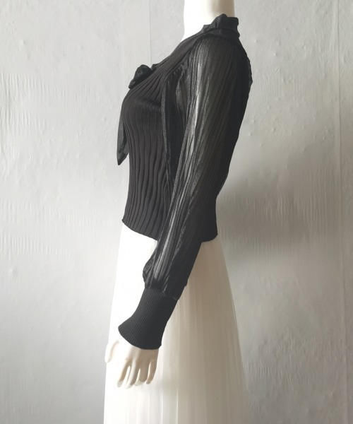 Miniministore(ミニミニストア)の「プリーツ リブニット トップス 異素材(シャツ/ブラウス・レディース・ベージュ/ホワイト/ブラック・FREE)」の14枚目の写真