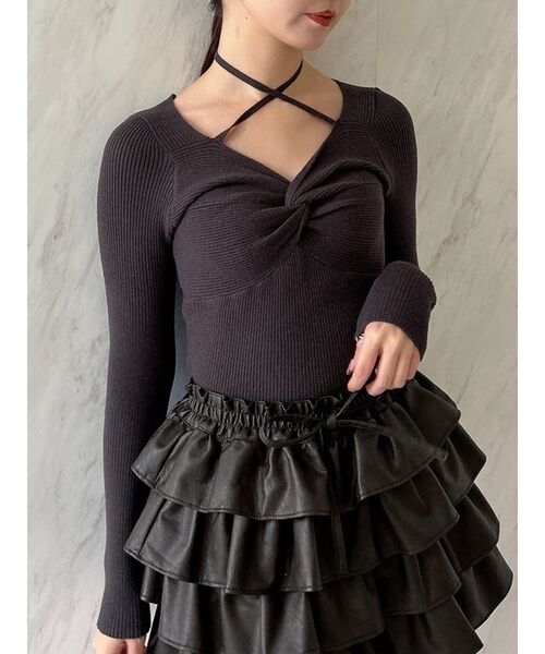 dazzlin（ダズリン）の「フロントツイストリボンニットトップス（ニット/セーター・レディース・アイボリー/チャコールグレー/ブラック/レッド/パープル・FREE）」の4枚目の写真