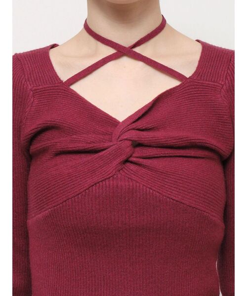 dazzlin（ダズリン）の「フロントツイストリボンニットトップス（ニット/セーター・レディース・アイボリー/チャコールグレー/ブラック/レッド/パープル・FREE）」の10枚目の写真