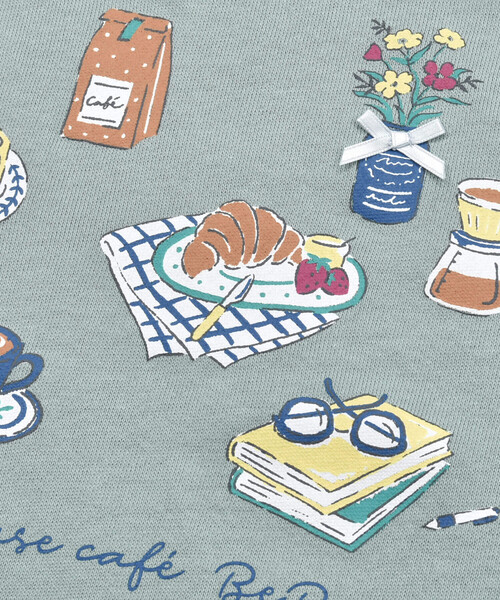 BeBe（ベベ）の「【お揃い】Cafeプリント肩リボントレーナー(90~150cm)（スウェット・キッズ・ピンク/グリーン・100cm/150cm/110cm/90cm/120cm/140cm/130cm）」の5枚目の写真