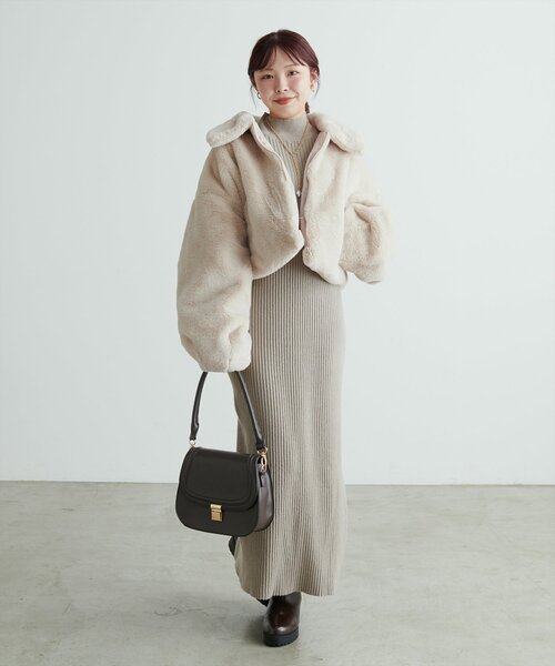 natural couture(ナチュラルクチュール)の「Web限定 /【プチナチュ】ステンカラーフェイクファージャケット(その他アウター・レディース・モカ/グレイッシュベージュ/アイボリー・FREE)」の15枚目の写真