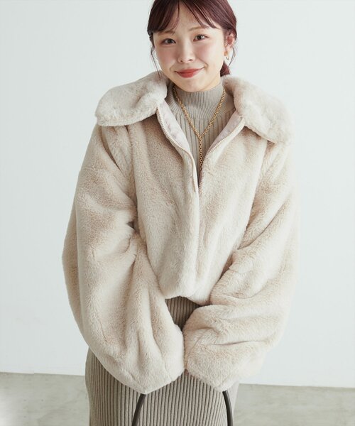 natural couture(ナチュラルクチュール)の「Web限定 /【プチナチュ】ステンカラーフェイクファージャケット(その他アウター・レディース・モカ/グレイッシュベージュ/アイボリー・FREE)」の14枚目の写真