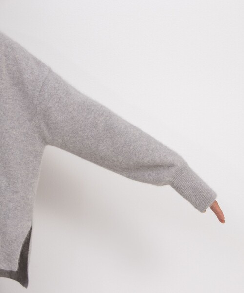 NOLLEY’S(ノーリーズ)の「ウォッシャブルヘアリーニットボートネックプルオーバーニット(ニット/セーター・レディース・ライトグレー/ネイビー/ラベンダー・FREE)」の14枚目の写真