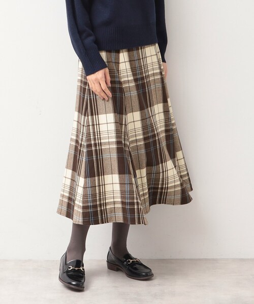 Dessin（デッサン）の「◆【洗える】起毛チェック柄切替フレアースカート（XS～L）（スカート・レディース・ピンク系その他/ブルー系1/アイボリー系1/ワイン系3/ブルー系その他3/ネイビー系2/イエロー系1/ブルー系6/ホワイト系その他2・03/02/01/00）」の10枚目の写真