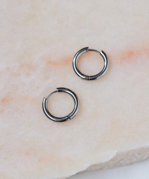 ear PAPILLONNER(イアパピヨネ)の「《WEB限定/金属アレルギー対応/ステンレス》星/バイカラースターピアス(ピアス(両耳用)・レディース・シルバー/ゴールド・FREE)」の6枚目の写真
