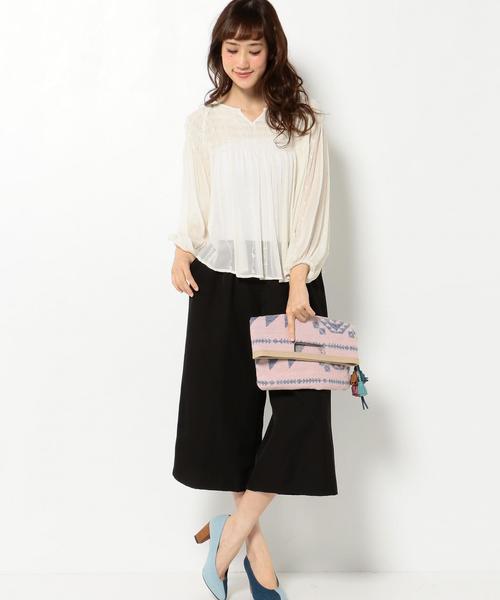 Another Edition(アナザーエディション)の「ジョーゼット刺繍ブラウス/AEBC ジョーゼット EMR BL(シャツ/ブラウス・レディース・オフホワイト/ブラック・フリー)」の6枚目の写真