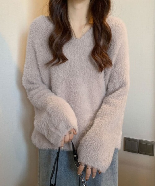 kirakiraShop(キラキラショップ)の「Vネック シャギー ニット プルオーバー(ニット/セーター・レディース・ホワイト/ピンク/ライトピンク/ベージュ・FREE)」の11枚目の写真