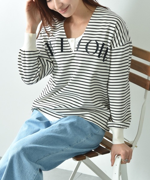 INTERPLANET(インタープラネット)の「ポンチローマ深Vロゴプリントプルオーバー(Tシャツ/カットソー・レディース・オフホワイト/アイボリー/グレー・FREE)」の5枚目の写真