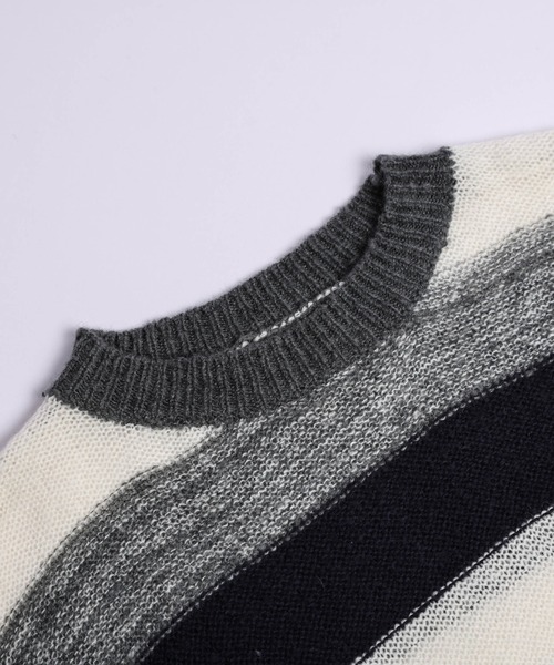 AMELY(エミリー)の「メランジボーダーニットプルオーバー(ニット/セーター・レディース・ネイビー/パープル/ブラック・フリー)」の12枚目の写真