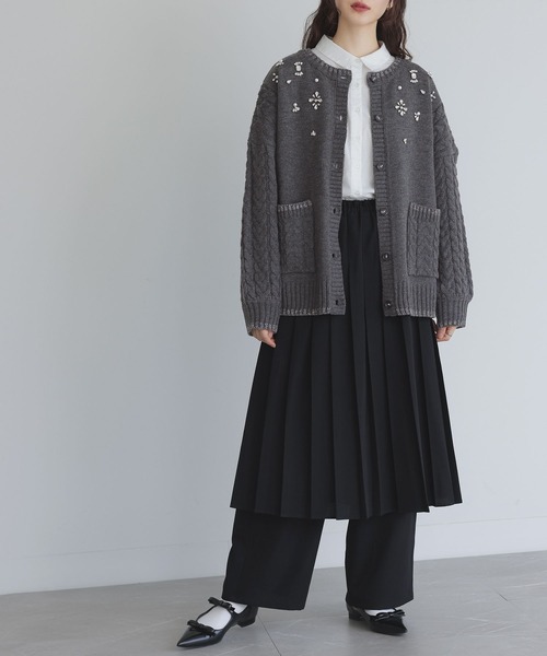 somari imagination（ソマリ イマジネーション）の「『ビジューケーブルカーディガン』（カーディガン/ボレロ・レディース・チャコールグレー/ライトブルー・FREE）」の10枚目の写真