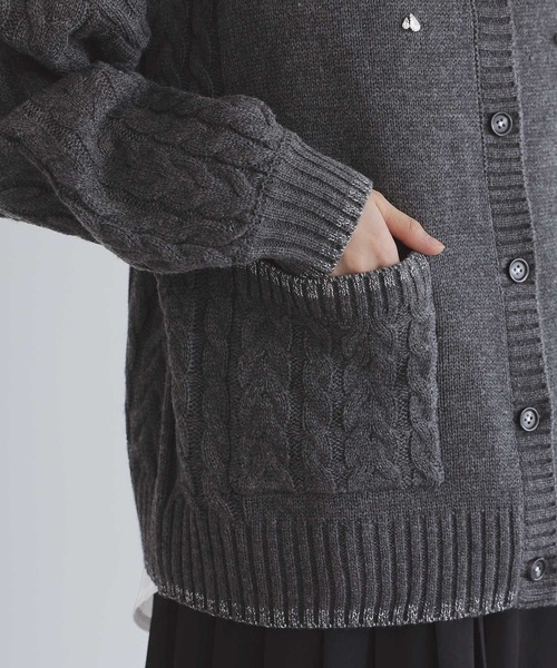 somari imagination（ソマリ イマジネーション）の「『ビジューケーブルカーディガン』（カーディガン/ボレロ・レディース・チャコールグレー/ライトブルー・FREE）」の13枚目の写真