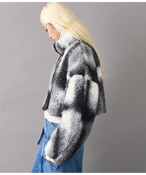 Settimissimo（セッティミッシモ）の「ニュアンス柄ショートボアコート（ブルゾン・レディース・ブラウン/ダークグレー・FREE）」の6枚目の写真