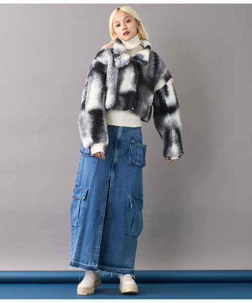 Settimissimo（セッティミッシモ）の「ニュアンス柄ショートボアコート（ブルゾン・レディース・ブラウン/ダークグレー・FREE）」の7枚目の写真