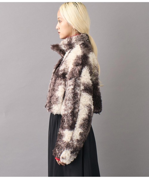 Settimissimo（セッティミッシモ）の「ニュアンス柄ショートボアコート（ブルゾン・レディース・ブラウン/ダークグレー・FREE）」の18枚目の写真