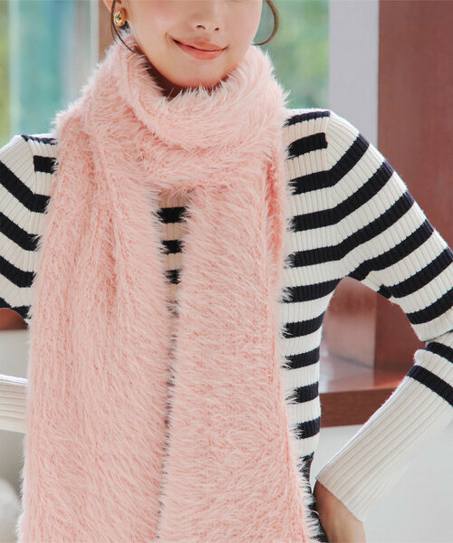 KOBE LETTUCE（コウベレタス）の「ニットシャギーマフラー（マフラー・レディース・アイボリー/ブラック/モカ/ピンク/チャコール・FREE）」の5枚目の写真