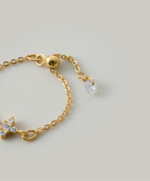 Jolie Toujours（ジョリトゥジュール）の「〈K18GP〉クローバーチェーンリング（リング・レディース・ゴールド・FREE）」の3枚目の写真