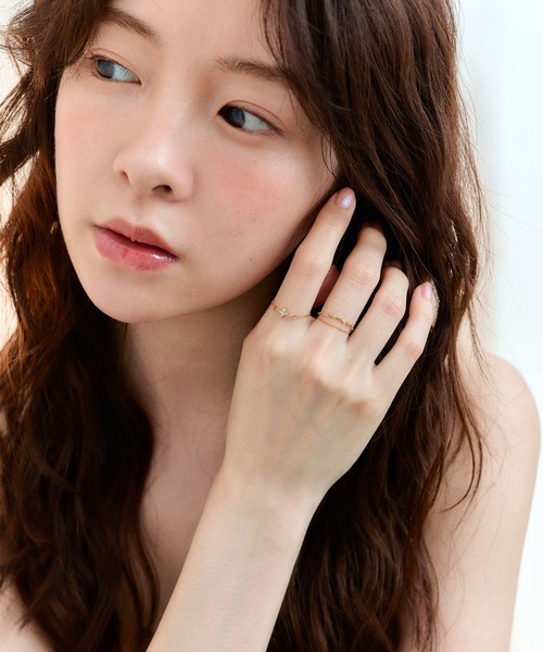 Jolie Toujours(ジョリトゥジュール)の「〈K18GP〉クローバーチェーンリング(リング・レディース・ゴールド・FREE)」の4枚目の写真