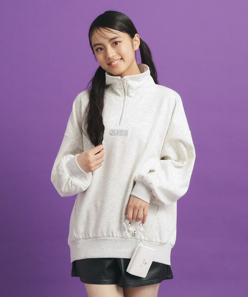 PINK-latte（ピンクラテ）の「◆シャギー衿ジッププルオーバー（Tシャツ/カットソー・キッズ・キャメル/ライトグレー/ブラック・16/15 /14/13）」の3枚目の写真