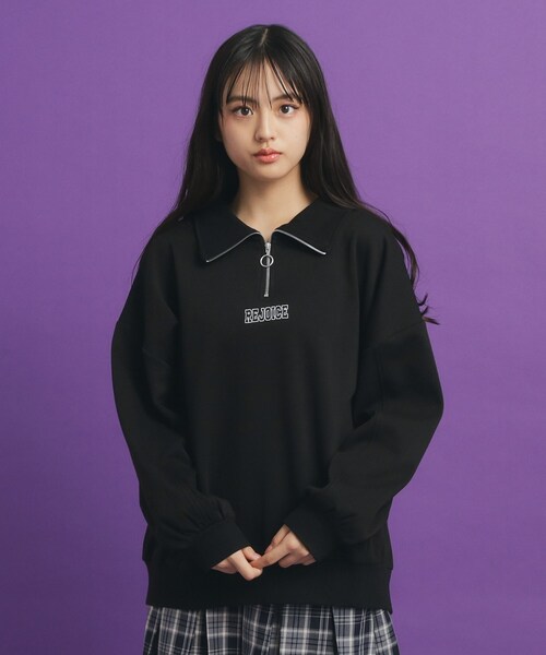 PINK-latte（ピンクラテ）の「◆シャギー衿ジッププルオーバー（Tシャツ/カットソー・キッズ・キャメル/ライトグレー/ブラック・16/15 /14/13）」の2枚目の写真