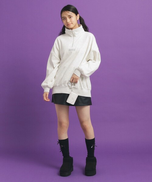 PINK-latte（ピンクラテ）の「◆シャギー衿ジッププルオーバー（Tシャツ/カットソー・キッズ・キャメル/ライトグレー/ブラック・16/15 /14/13）」の14枚目の写真