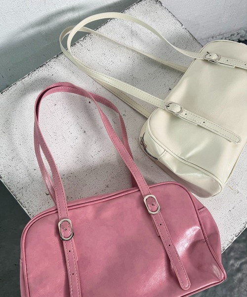 Teem Store(チームストア)の「ベルトワイドボストンバッグ(ボストンバッグ・レディース・シルバー/グリーン/ブラック/ホワイト/ピンク・F)」の11枚目の写真
