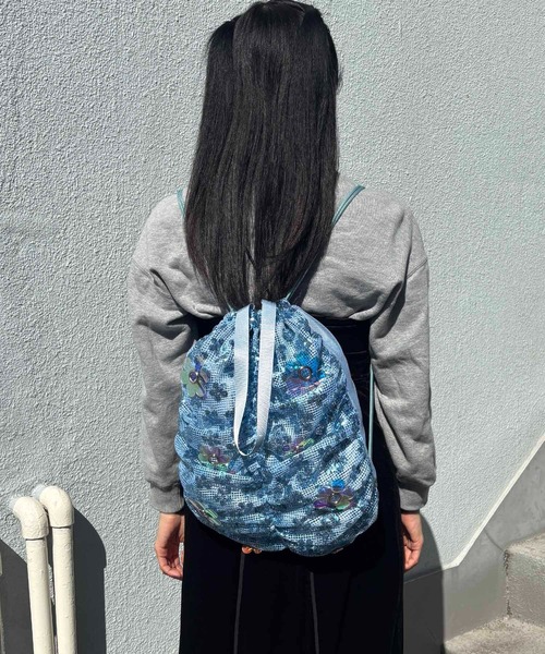 Casselini（キャセリーニ）の「Casselini(キャセリーニ)フラワーパーツナップサック（バックパック/リュック・レディース・サックスブルー/ブラック/ホワイト・FREE）」の18枚目の写真