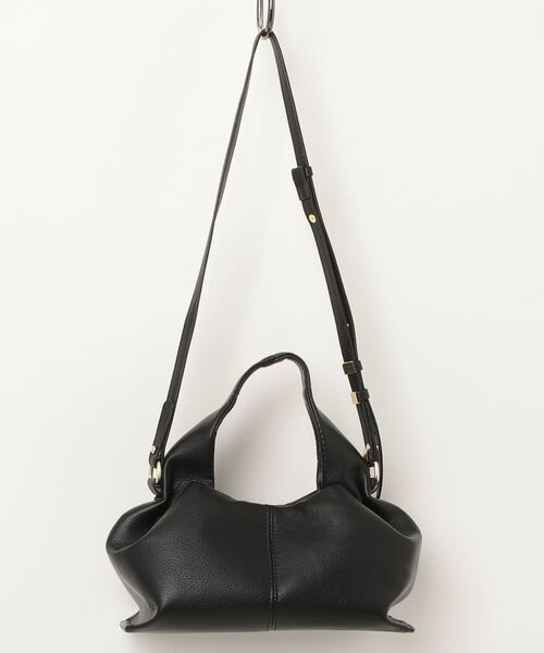 HIKA（ヒカ）の「【HIKA】フェイクレザーハンドショルダーBAG（ショルダーバッグ・レディース・ブラック・FREE）」の2枚目の写真