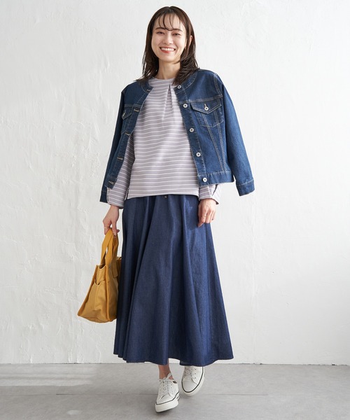 ikka（イッカ）の「【雑誌InRed4月号掲載】ストレッチノーカラーGジャン【親子コーデ】（デニムジャケット・レディース・ネイビー/ブラック/ブルー・M/L/S）」の9枚目の写真