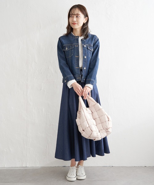 ikka（イッカ）の「【雑誌InRed4月号掲載】ストレッチノーカラーGジャン【親子コーデ】（デニムジャケット・レディース・ネイビー/ブラック/ブルー・M/L/S）」の21枚目の写真