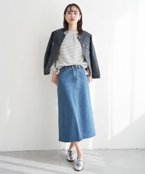 ikka（イッカ）の「【雑誌InRed4月号掲載】ストレッチノーカラーGジャン【親子コーデ】（デニムジャケット・レディース・ネイビー/ブラック/ブルー・M/L/S）」の5枚目の写真