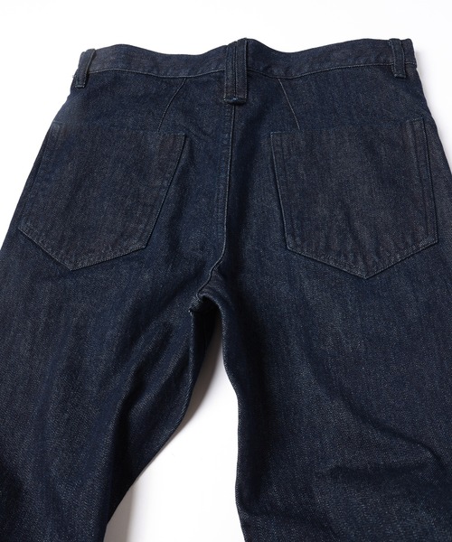 Hem Slit Straight Denim Pant（デニムパンツ）｜CULLNI（クルニ