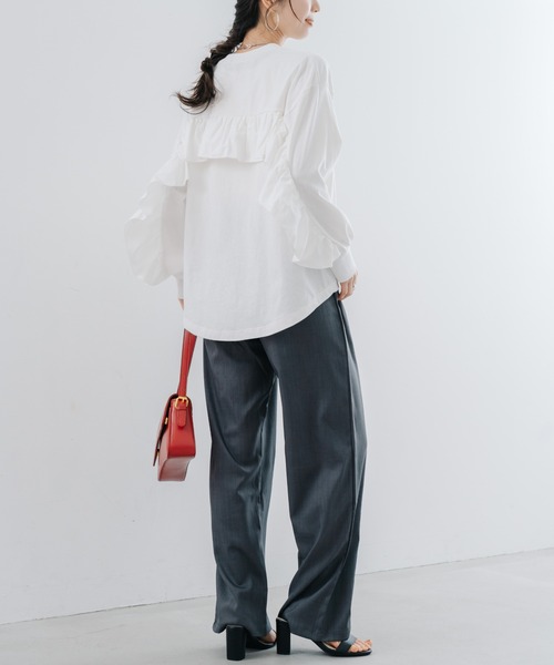 refinedworks（リファインドワークス）の「【refinedworks】甘すぎない フリル デザイン が 魅力的な カットソー ！（Tシャツ/カットソー・レディース・ブラック/オフホワイト・FREE）」の21枚目の写真