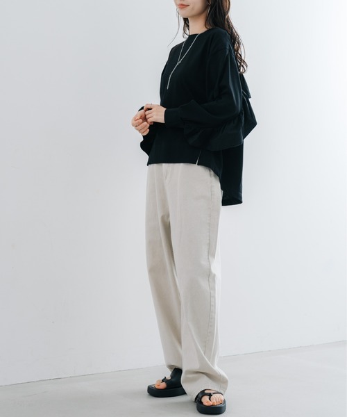 refinedworks（リファインドワークス）の「【refinedworks】甘すぎない フリル デザイン が 魅力的な カットソー ！（Tシャツ/カットソー・レディース・ブラック/オフホワイト・FREE）」の9枚目の写真