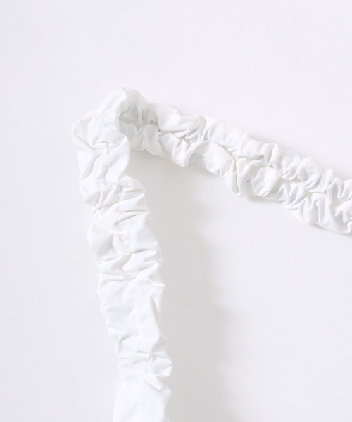 PEANUTS（ピーナッツ）の「FILA×PEANUTS（フィラ ピーナッツ）コラボ SNOOPYスヌーピーくしゅくしゅハンドルショルダーバッグ（ショルダーバッグ・レディース・ホワイト/ブラック/シルバー・FREE）」の10枚目の写真