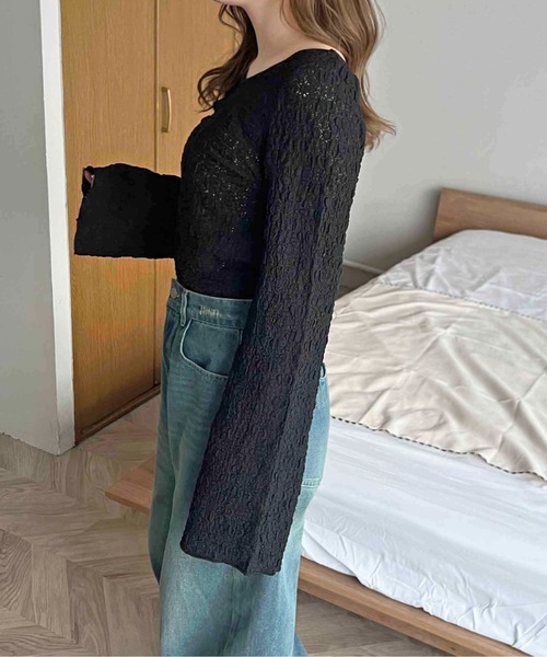 apres jour clair(アプレジュールクレア)の「【apres jour clair】フラワーシアーポコポコトップス【ZOZOTOWN限定アイテム】(Tシャツ/カットソー・レディース・ブラック/アイボリー・X-LARGE/フリー)」の13枚目の写真