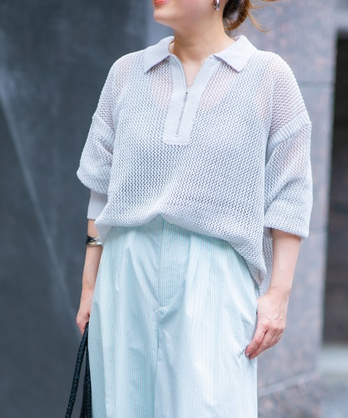 human woman（ヒューマンウーマン）の「◆【ウォッシャブル】テープヤーンメッシュスキッパープルオーバー（ニット/セーター・レディース・ライトグリーン/ネイビー/グレー・MEDIUM）」の2枚目の写真