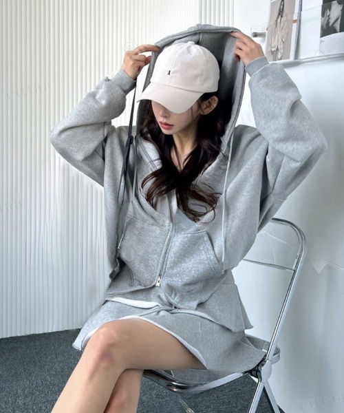 上下2点セット】ダブルジップパーカー×フリルスカート