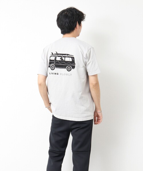 NOLLEY’S（ノーリーズ）の「【STONEWOLD】SLOWLY WAGON バックプリントTシャツ 25SS（Tシャツ/カットソー・メンズ・ホワイト/チャコールグレー/ブルー/グレイッシュベージュ・S/M/L）」の7枚目の写真