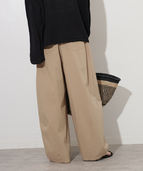 JOURNAL STANDARD relume（ジャーナルスタンダード　レリューム）の「コットンナイロンストレッチクロスパンツ（その他パンツ・レディース・ネイビー/ベージュ・38/36）」の6枚目の写真