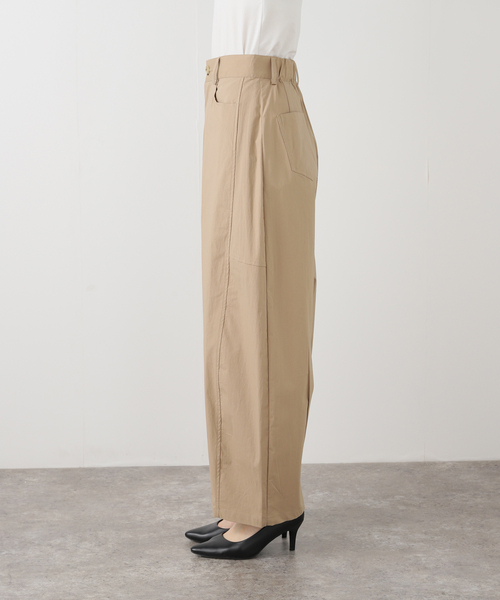 JOURNAL STANDARD relume（ジャーナルスタンダード　レリューム）の「コットンナイロンストレッチクロスパンツ（その他パンツ・レディース・ネイビー/ベージュ・38/36）」の15枚目の写真