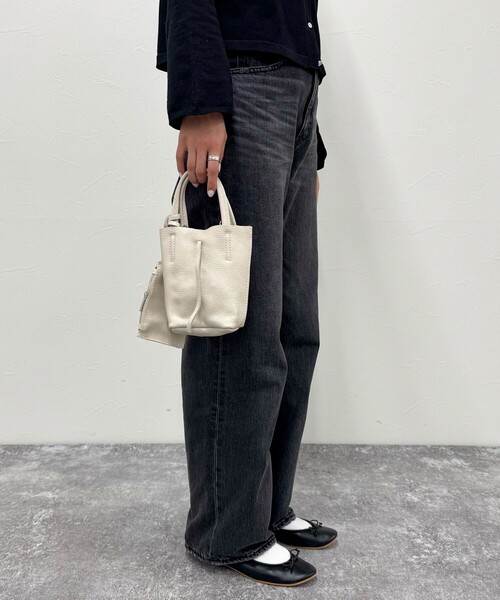 fredy emue（フレディエミュ）の「【MARLON FIRENZE/マーロン フィレンツェ】ストラップ＆ポーチ付きミニトートバッグ（ショルダーバッグ・レディース・アイボリー/ブラック/イエロー・FREE）」の6枚目の写真