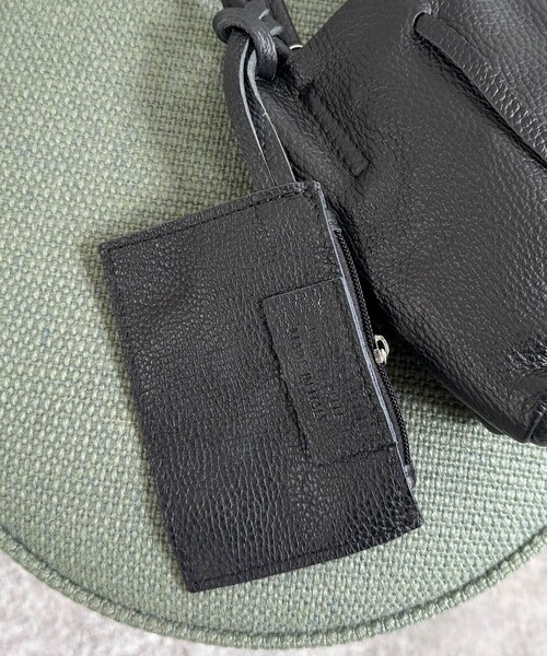 fredy emue（フレディエミュ）の「【MARLON FIRENZE/マーロン フィレンツェ】ストラップ＆ポーチ付きミニトートバッグ（ショルダーバッグ・レディース・アイボリー/ブラック/イエロー・FREE）」の9枚目の写真